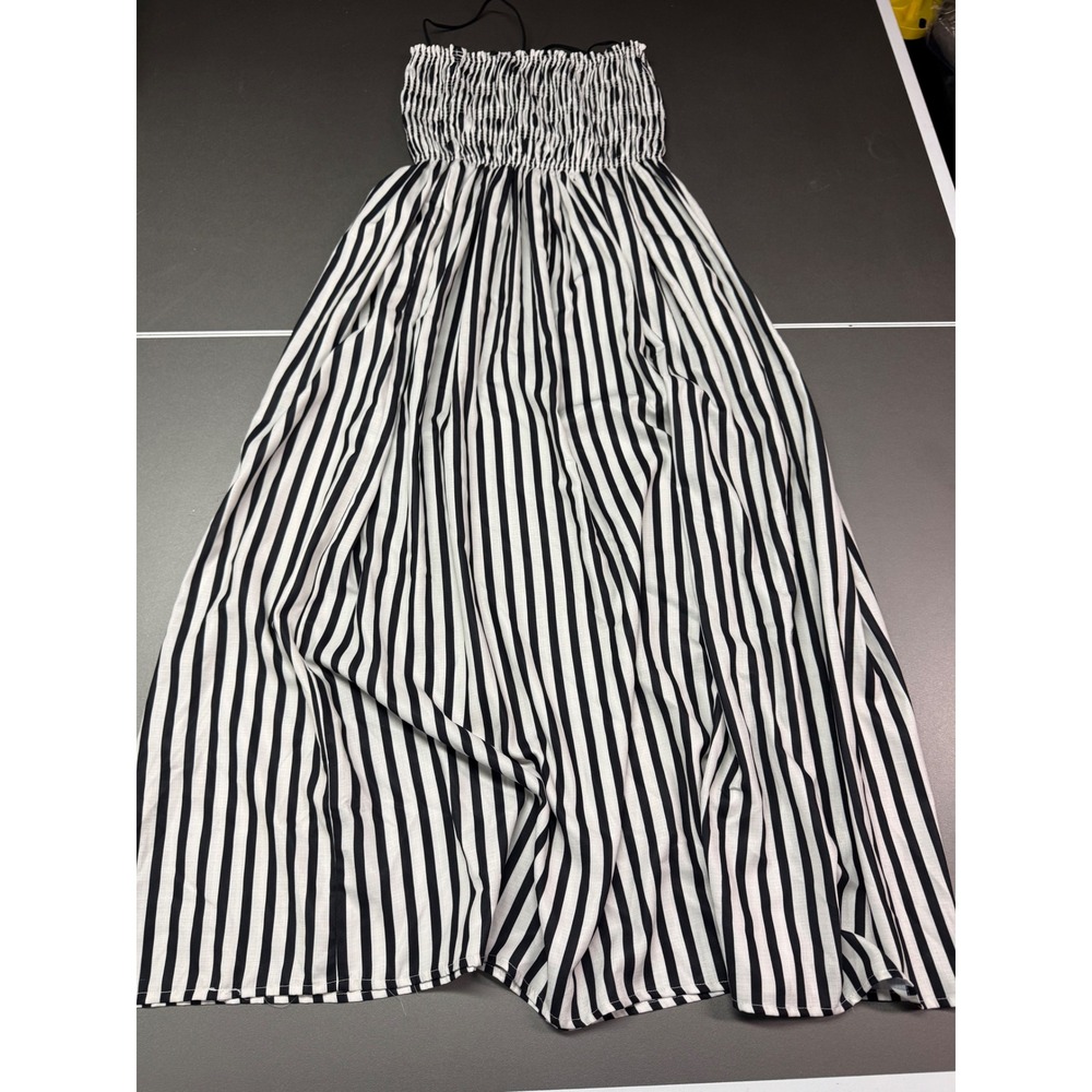 Commense Black White Striped Smocked Strapless Maxi Dress Medium OA240329018